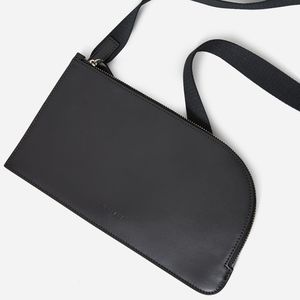 The Italian Leather Sling
